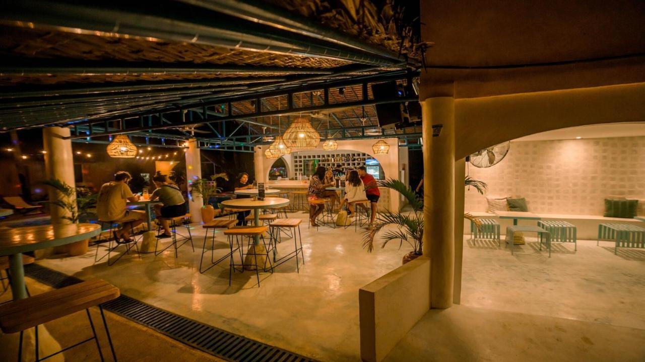 Hostel Mad Monkey Panglao Zewnętrze zdjęcie