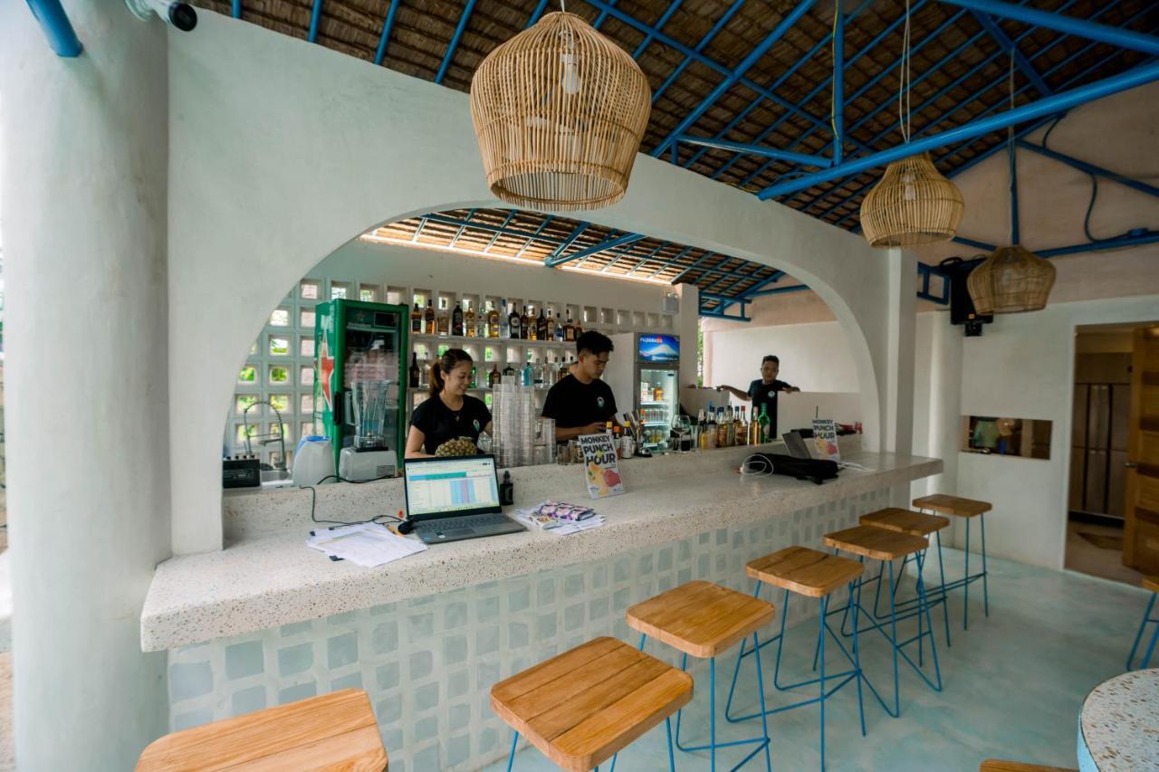 Hostel Mad Monkey Panglao Zewnętrze zdjęcie