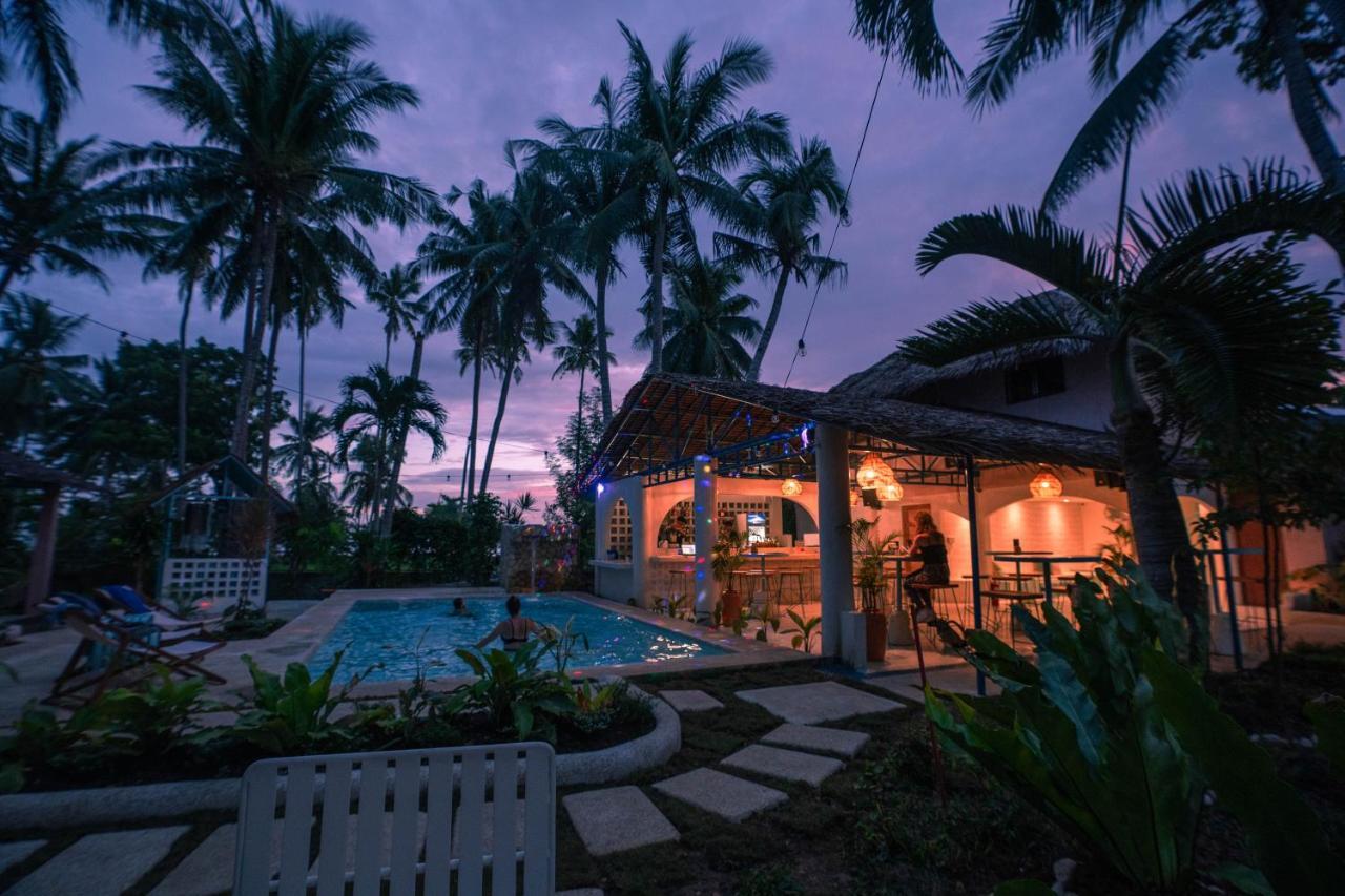 Hostel Mad Monkey Panglao Zewnętrze zdjęcie