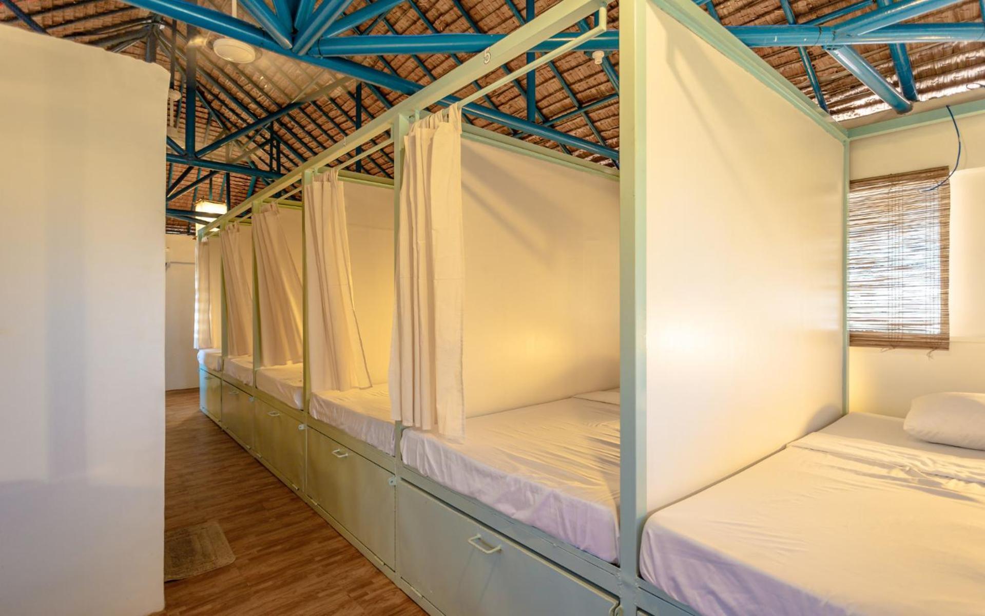 Hostel Mad Monkey Panglao Zewnętrze zdjęcie