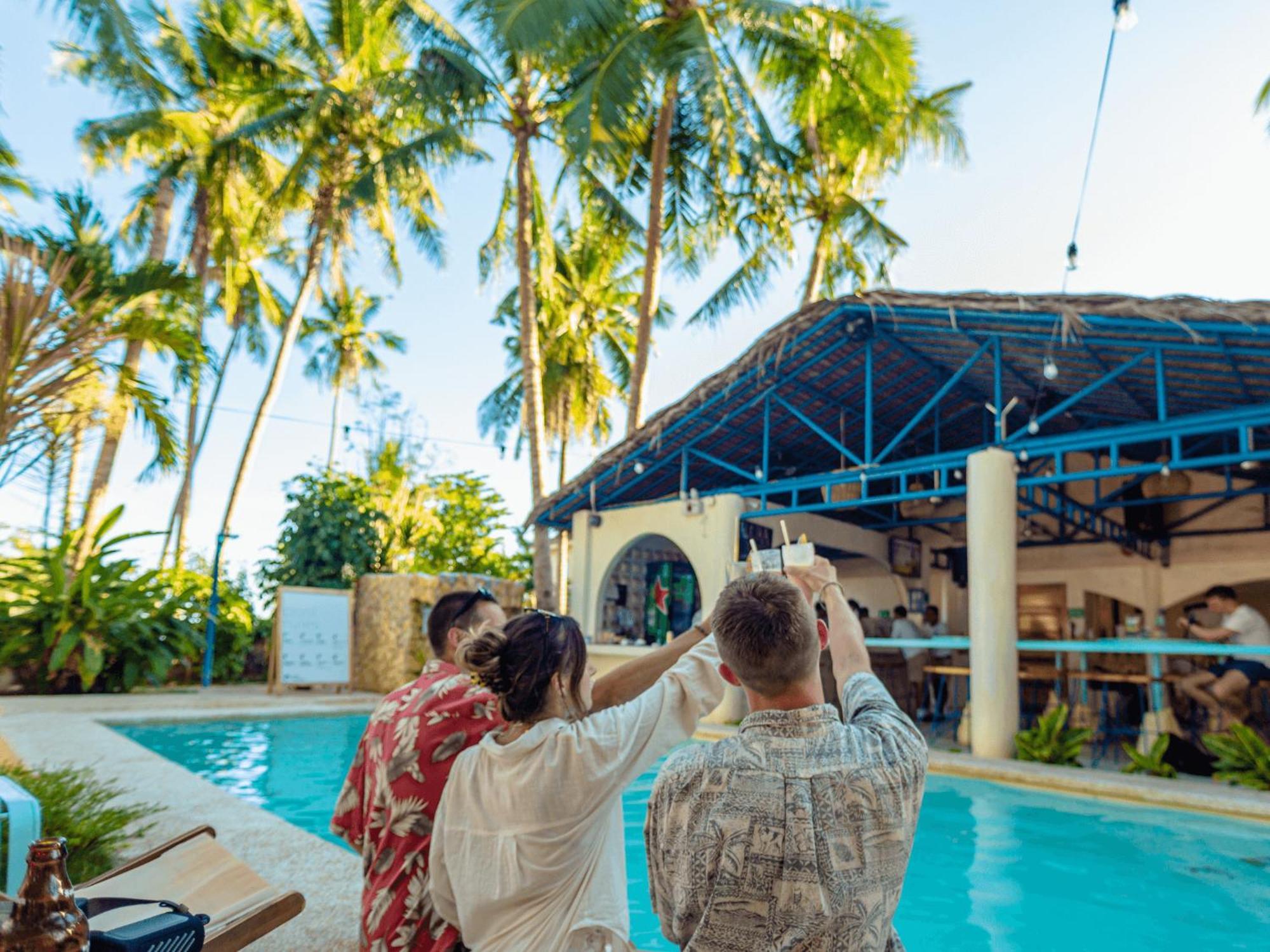 Hostel Mad Monkey Panglao Zewnętrze zdjęcie