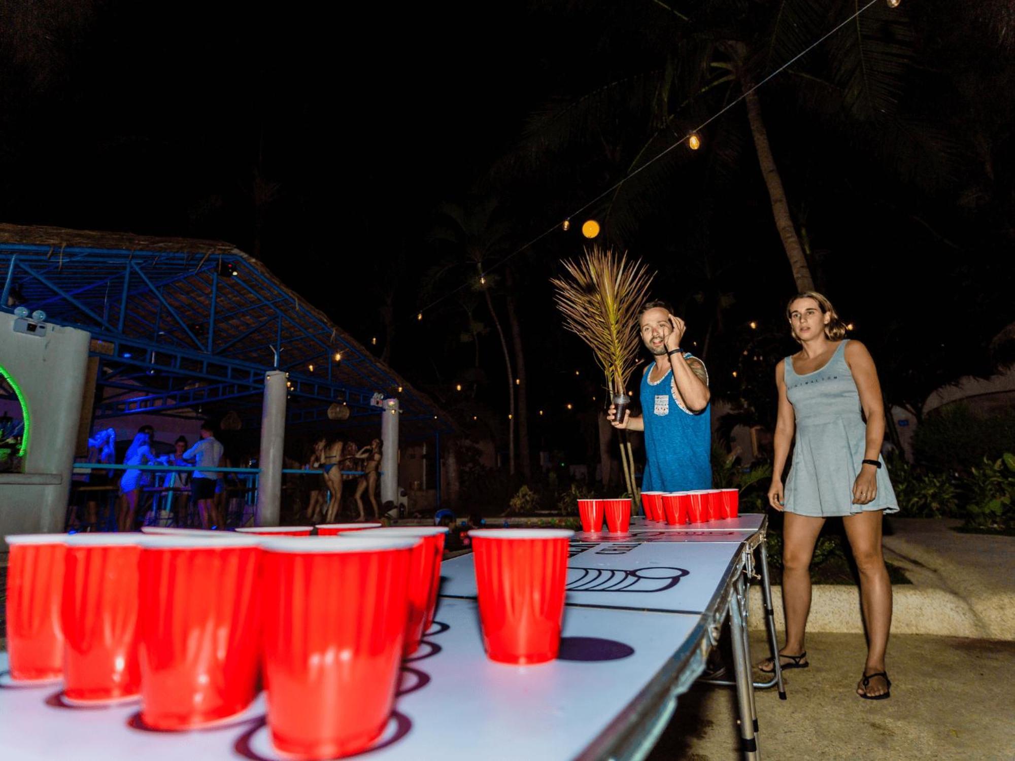 Hostel Mad Monkey Panglao Zewnętrze zdjęcie