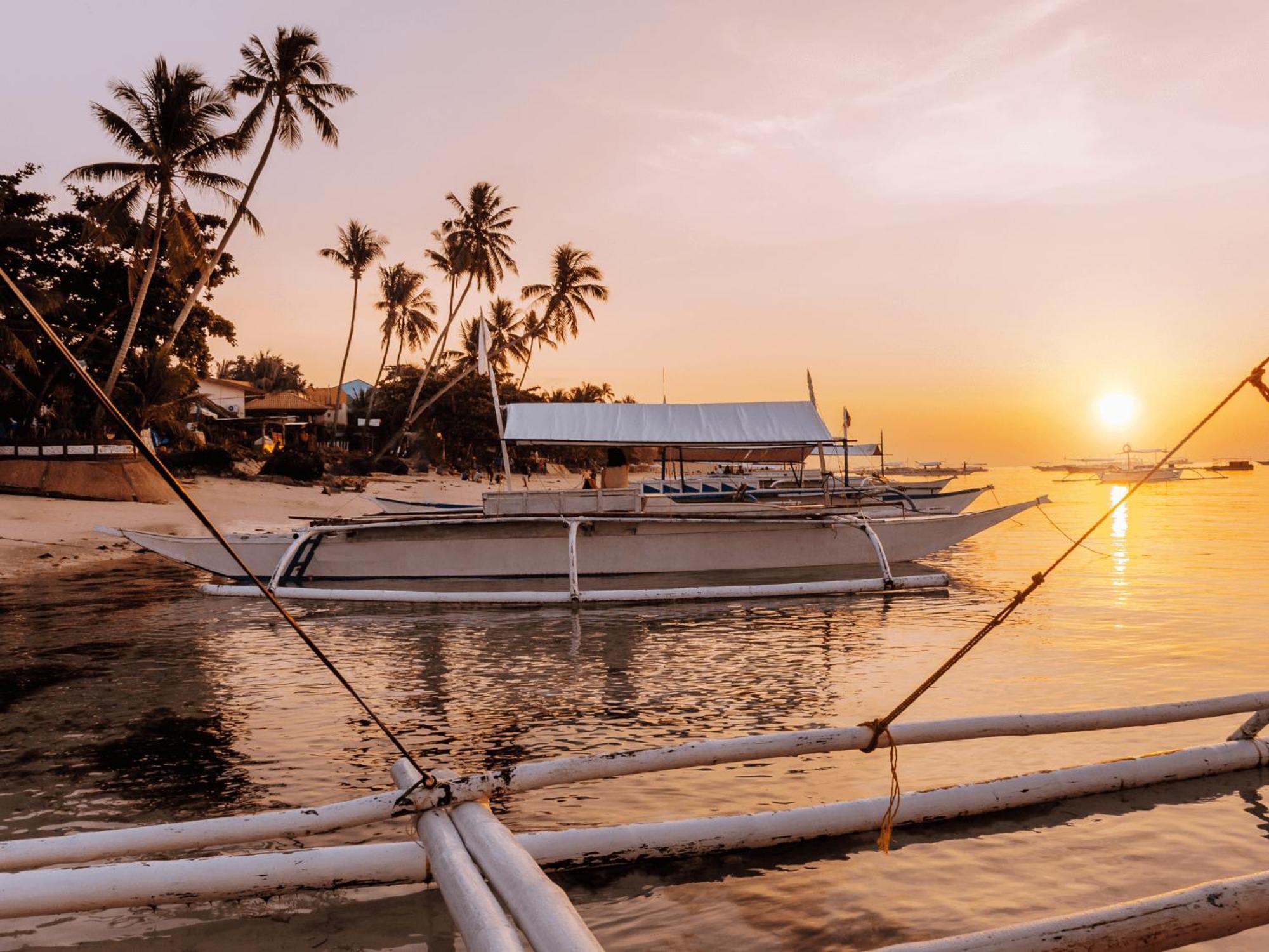 Hostel Mad Monkey Panglao Zewnętrze zdjęcie