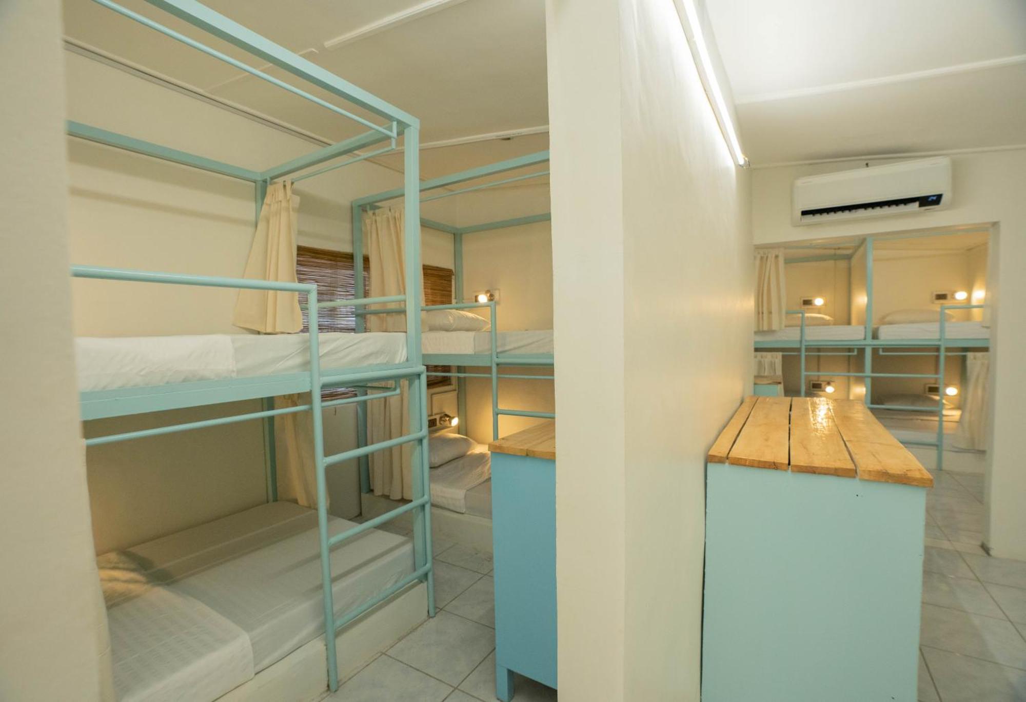 Hostel Mad Monkey Panglao Zewnętrze zdjęcie